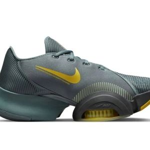 Mens 8.5 Nike Superrep CU7445-307